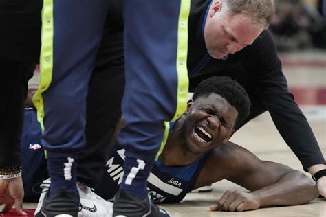 Timberwolves’ Edwards leaves game with sprained right ankle